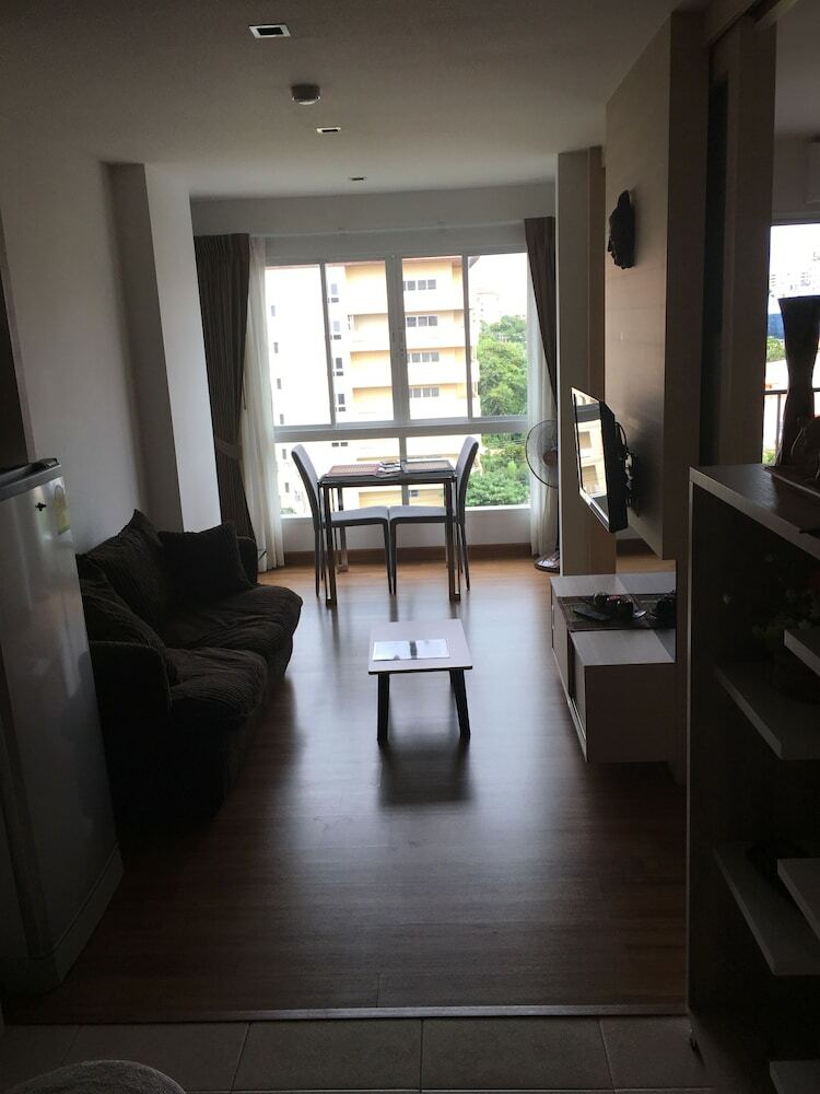 The Winner Condo - 703 By Axiom