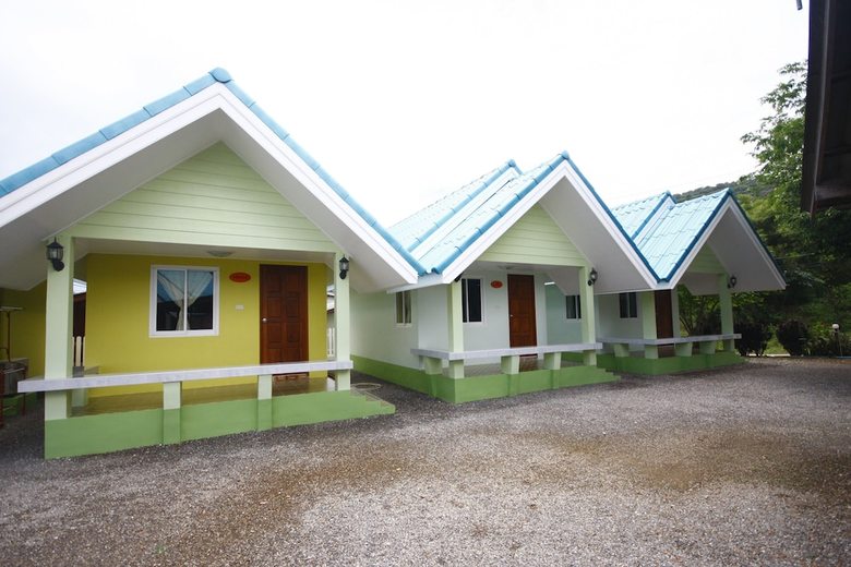 Hotel Chompoo Resort