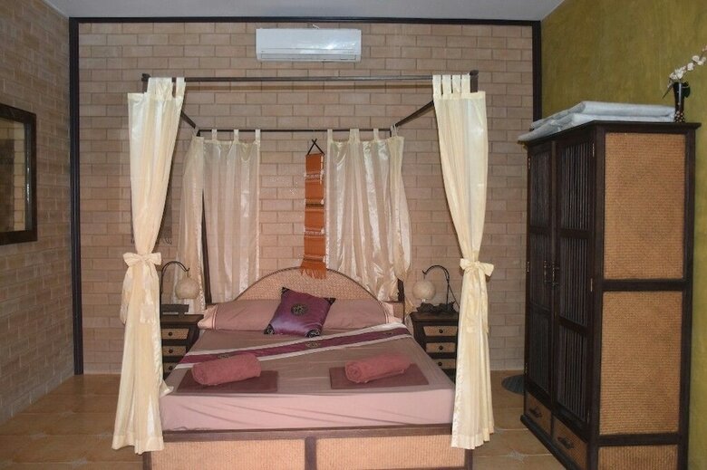 Villa Sanuk Bungalows