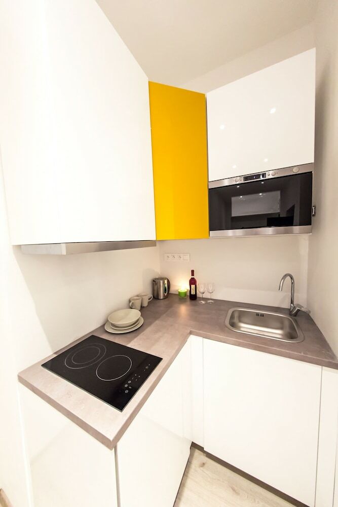 Freedom Rooms And Apartments