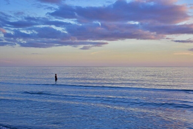 Beach Sands A 102 By Anna Maria