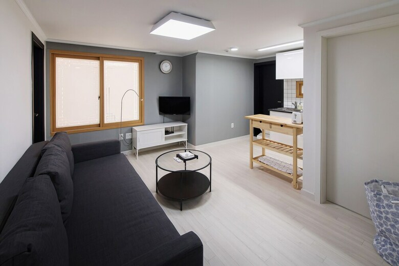 Hostal Until Stephen Chow Comes