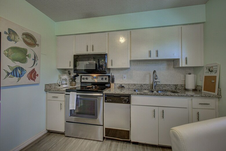 Beach Retreat Unit B By Anna Maria