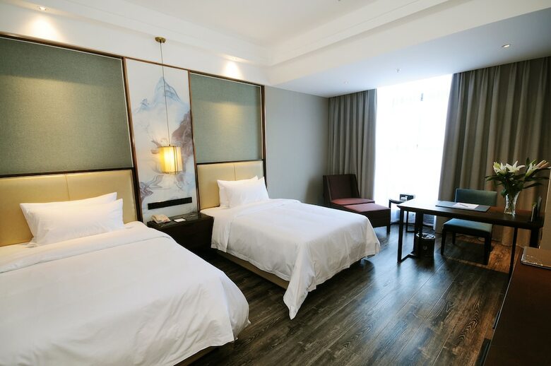 Chengdu Airport Jianguo Hotel