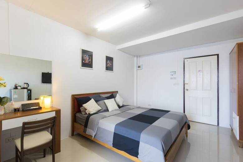 I-home Residence And Hotel