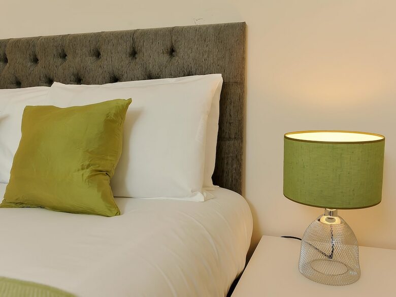 Reading Town Center River View Serviced Apartments