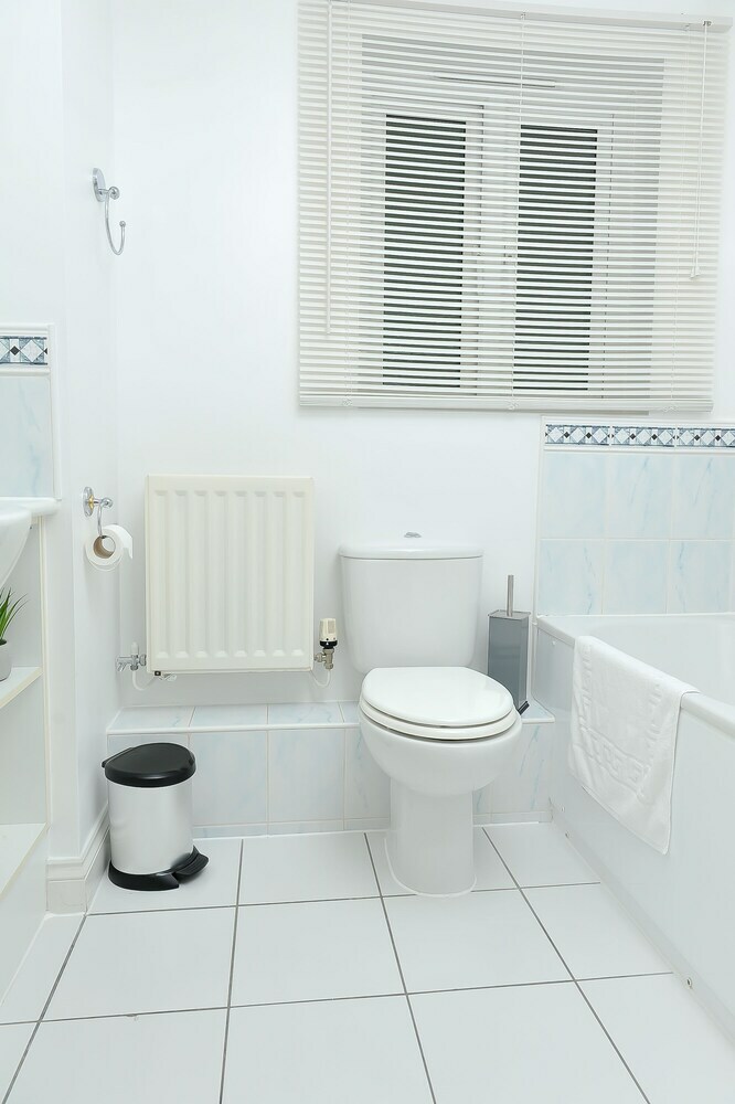 Reading Town Center River View Serviced Apartments