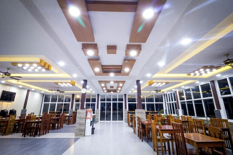 Hotel El Nido Royal Palm Inn
