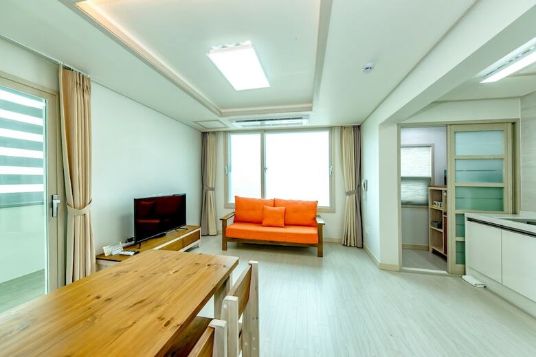 Jeju Jukwang Resort