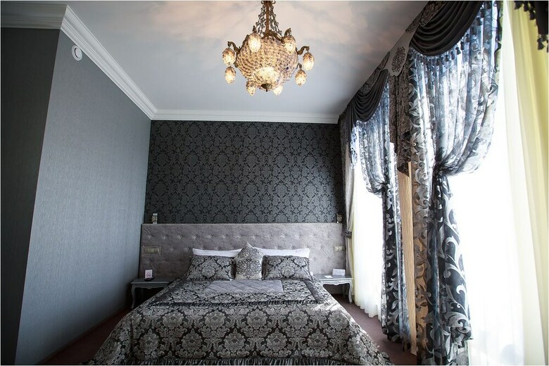 Hotel Lybid Plaza