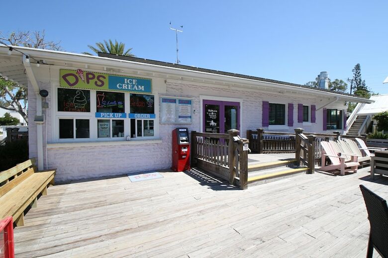 Absolute Anna Maria- 2 Bedroom Condo