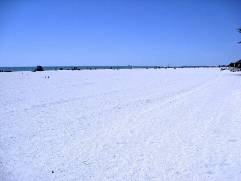 Absolute Anna Maria- 2 Bedroom Condo