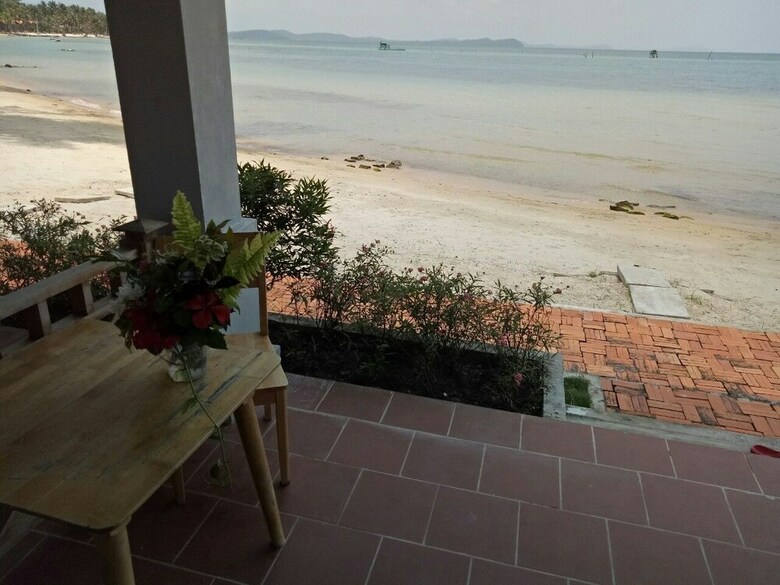 Hotel Mayfair Beach Resort Phu Quoc