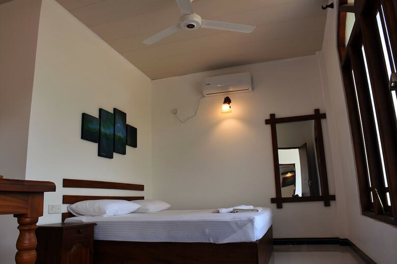 Hotel Sadula Holiday Resort - Anuradhapura