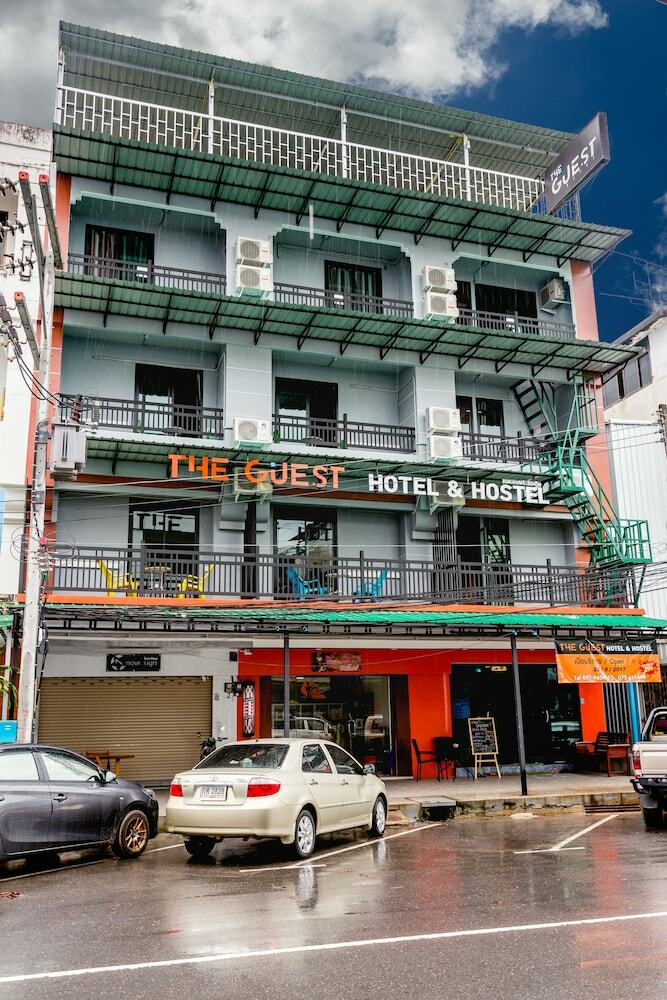 Hostal The Guest Hotel - Hostel