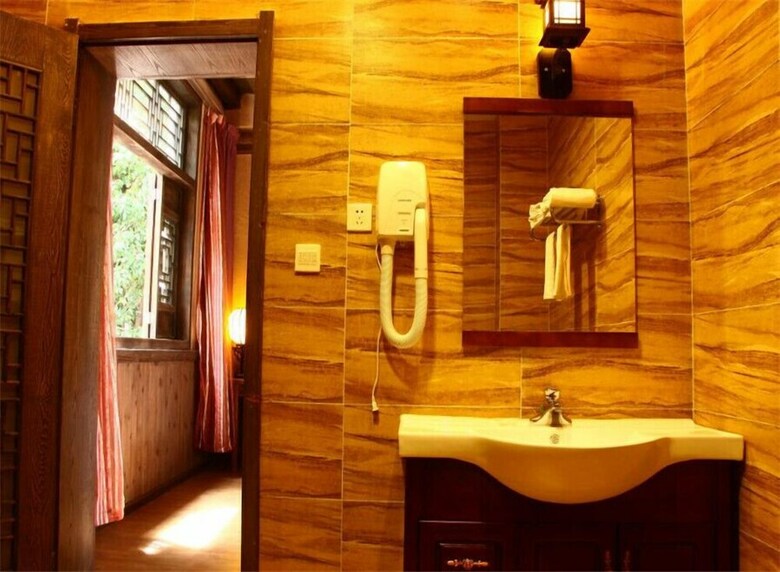 Posada Blossom Hill Inn Lijiang Joyland