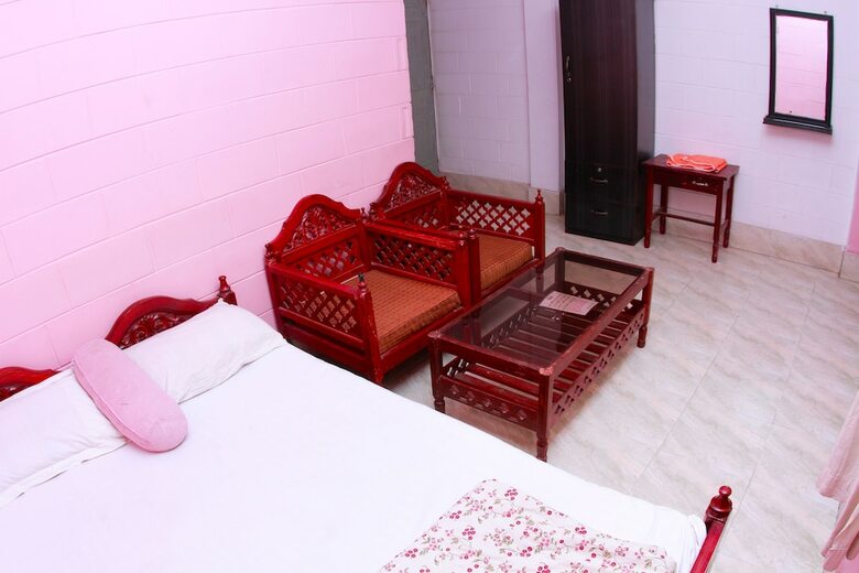 Hotel Jaintia Hill Resort