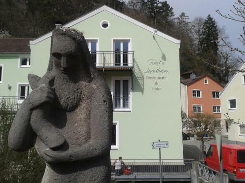 Hotel Forst�s Landhaus