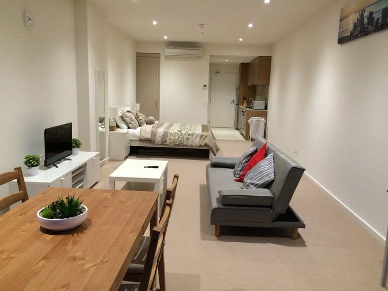 Tasha's Apartments On Morphett