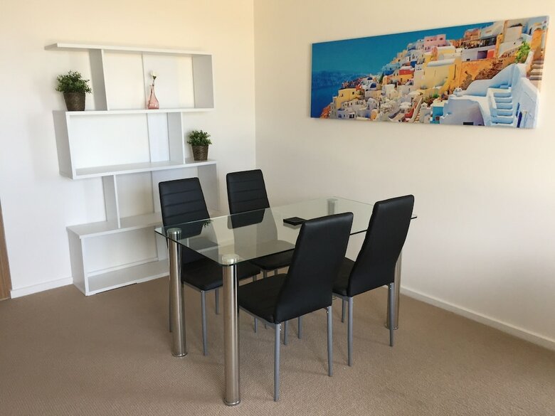 Tasha's Apartments On Morphett