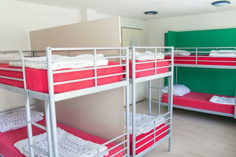 Hostal Simbol Rooms