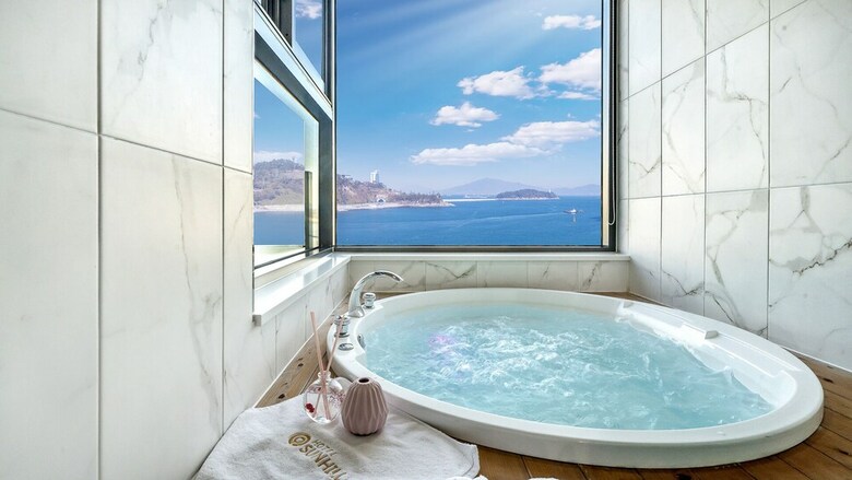 Hotel Yeosu Sunhill Spa Pension