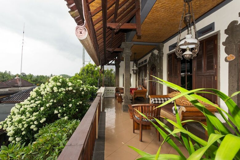 Hotel Rumah Roda