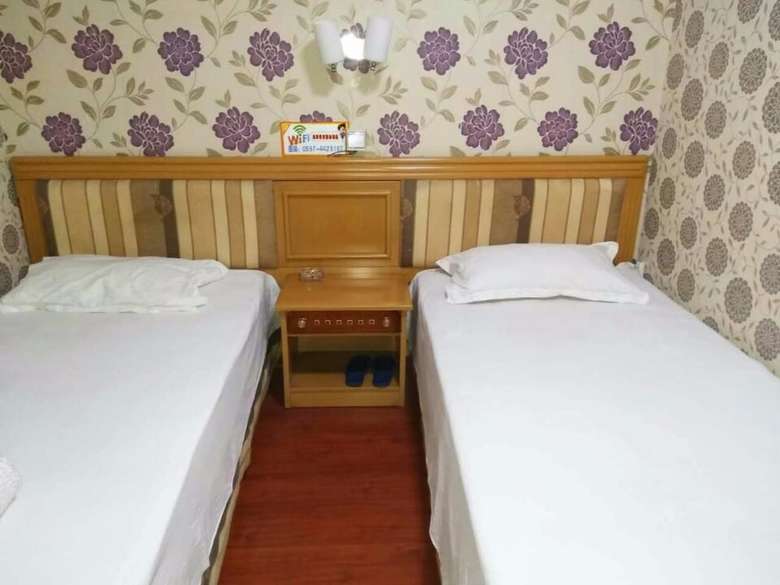 Qufu Xianyaju Hotel