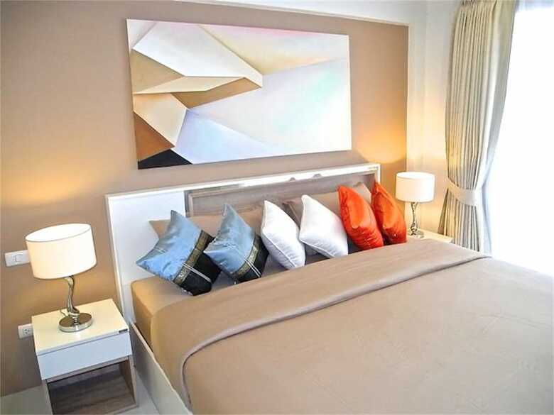 Kata Plaza 1 Bedroom Modern Apartment