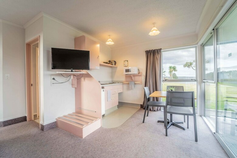 Hostal Fiordland National Park Lodge