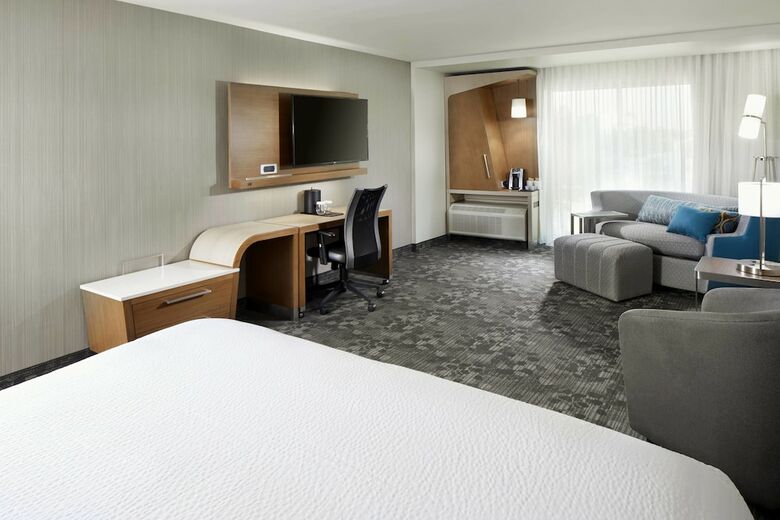 Hotel Courtyard By Marriott Houston Intercontinental Airport