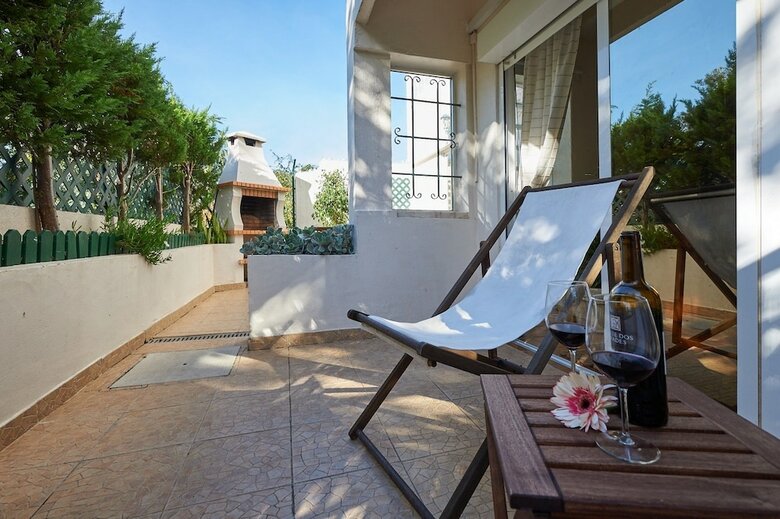 Beguest Gandarinha Apartment