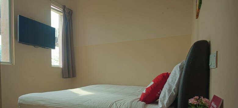 Hotel Zen Rooms Golden Star
