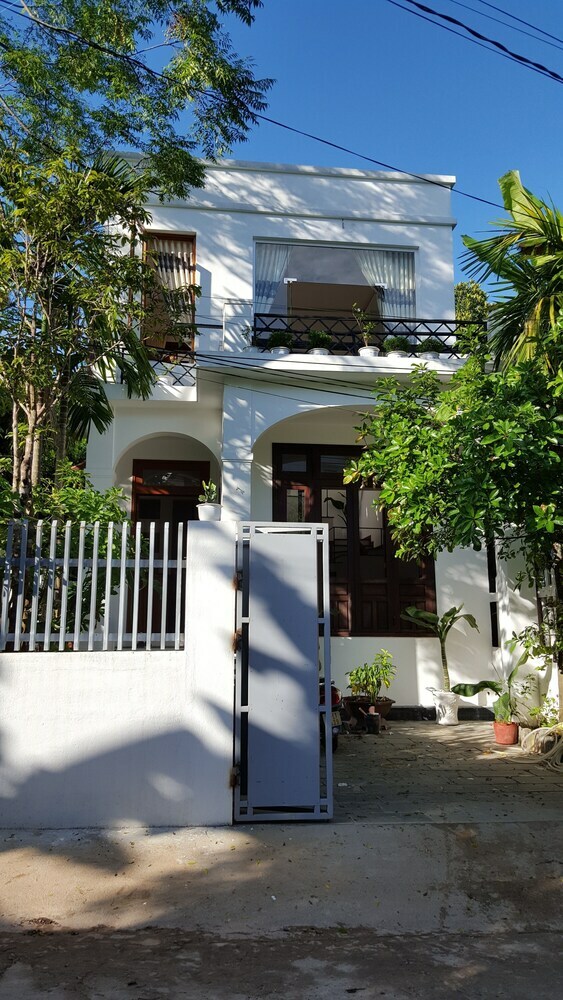 Hostal Ana Homestay - Hostel