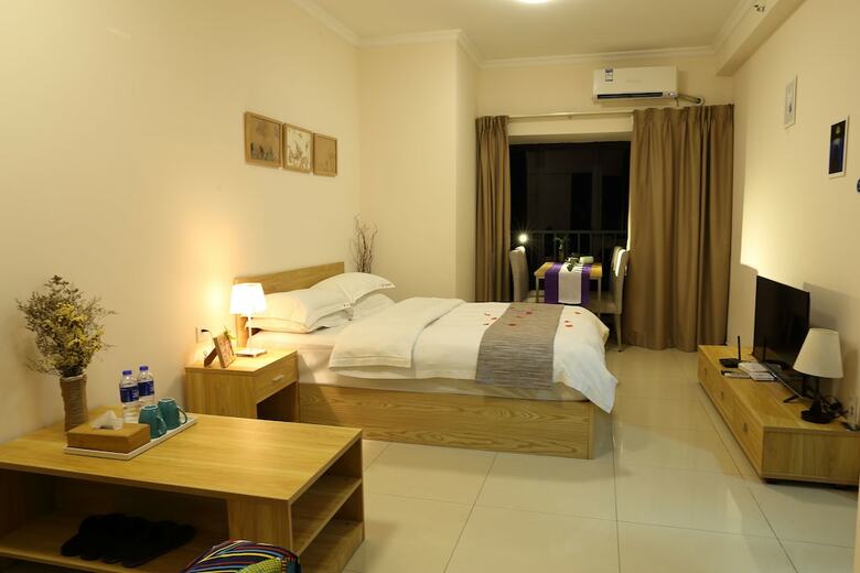 Guangzhou Convention Center Apartment