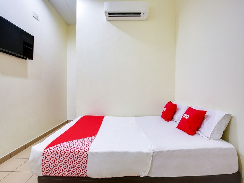 Oyo 89441 The Melawati Hotel