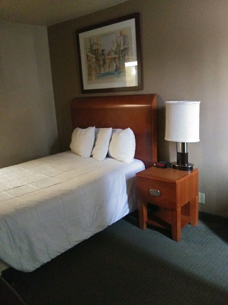 Hotel Heritage Place And Suites By Magnuson Worldwide