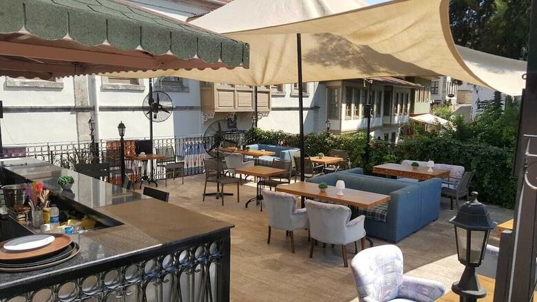 Kalei�i Marina Boutique Hotel