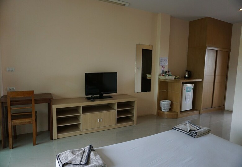 Veeranya Vill Hotel