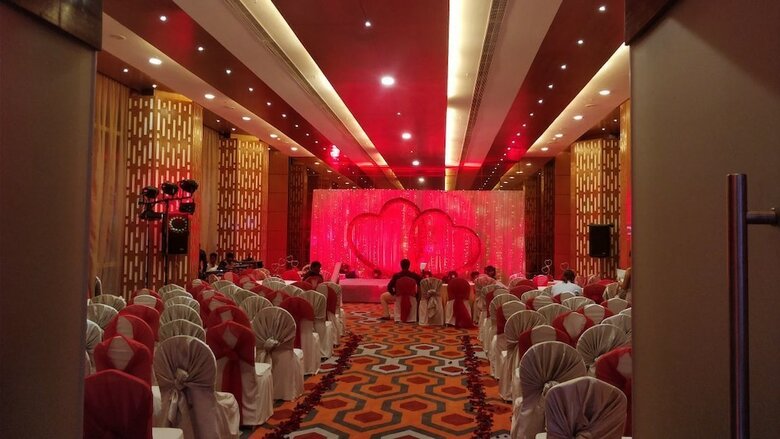 Hotel Zone By The Park Infantry Bengaluru