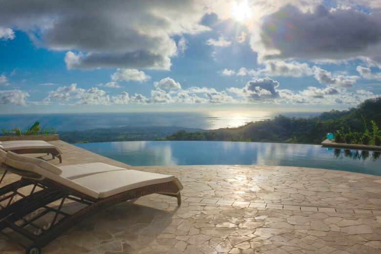 Hotel Golden Pineapple Villas