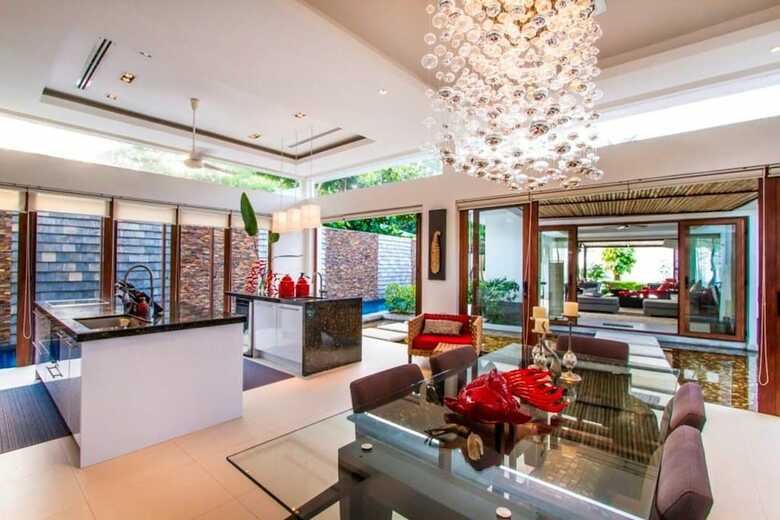 5 Bedroom Beach Front Villa Banyan