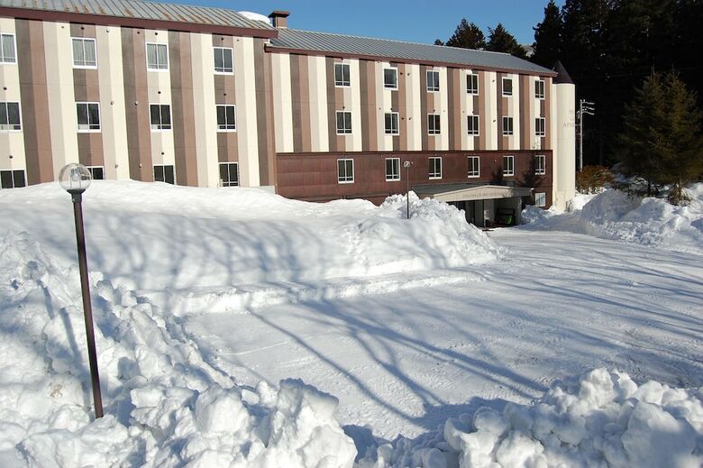 Hakuba Grand Apartments