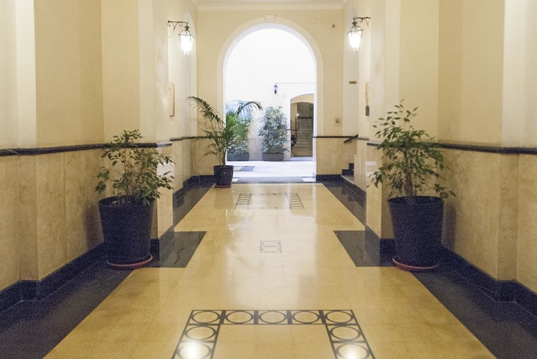 Hotel Merulana Holidays