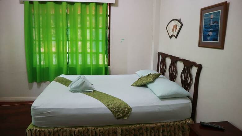 Bed & Breakfast Kianna Inn And Restobar