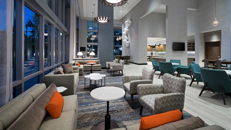 Hotel Hyatt Place St. Petersburg / Downtown