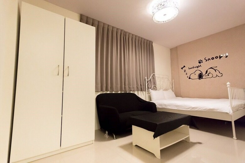 Hotel Fengjia Line Stack