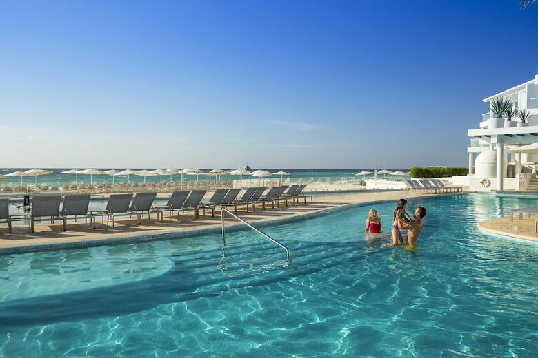Hotel Playacar Palace