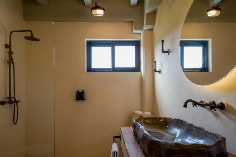 Caribbean Paradise Hotel Boutique & Dive Center