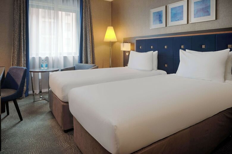 Hotel Holiday Inn Woking